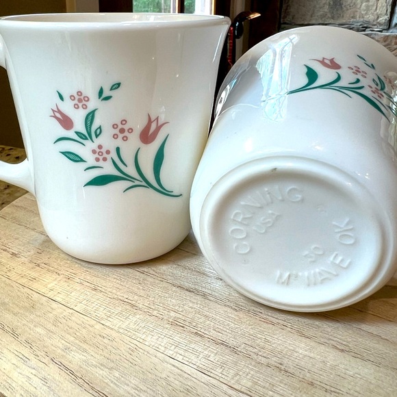 Corelle Corning Ware Rosemarie Vintage Coffee Mug Cup Pink Tulip Flowers 2 - Picture 2 of 3